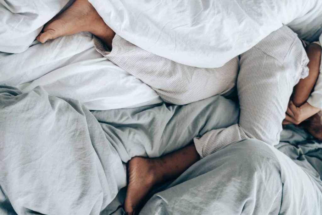 Overcome a weight loss plateau with better sleep